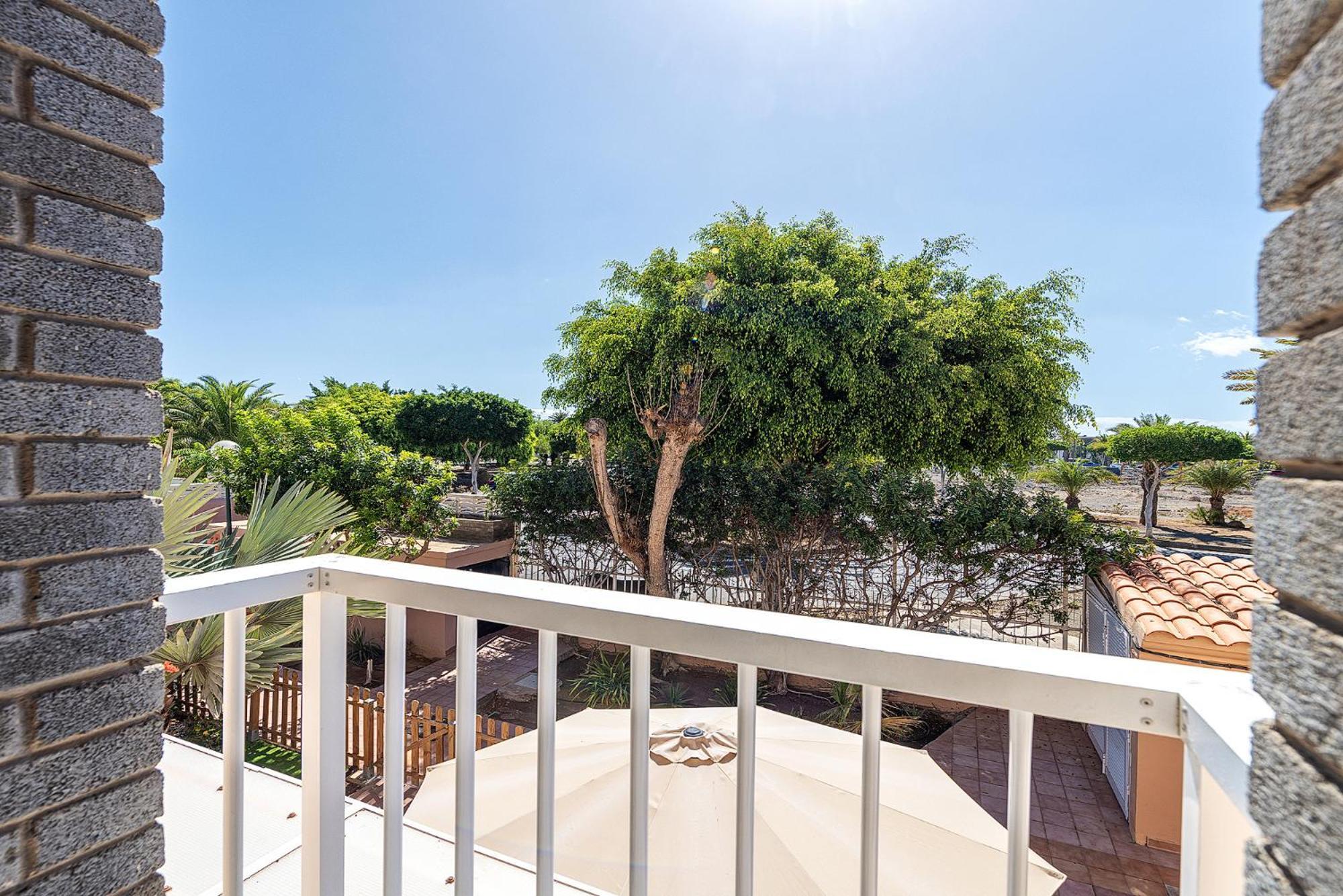 Bungalow En Maspalomas San Bartolomé 外观 照片